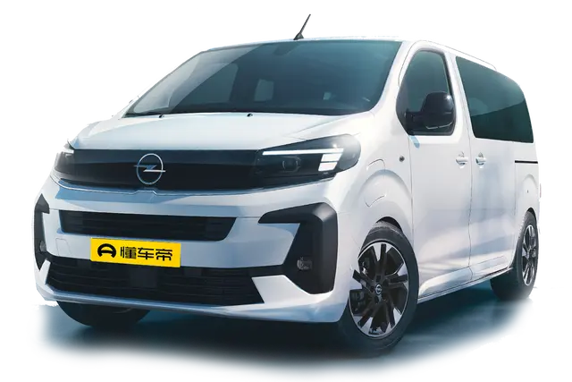 Новые автомобили Opel Zafira Life Electric из Китая в Москву