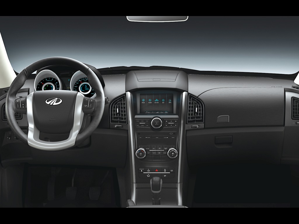 Mahindra XUV 500 — фото 5