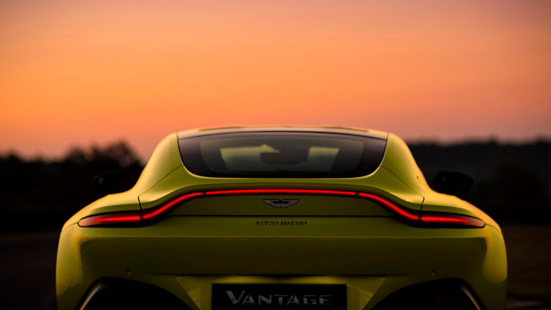 Aston Martin Vantage — фото 3