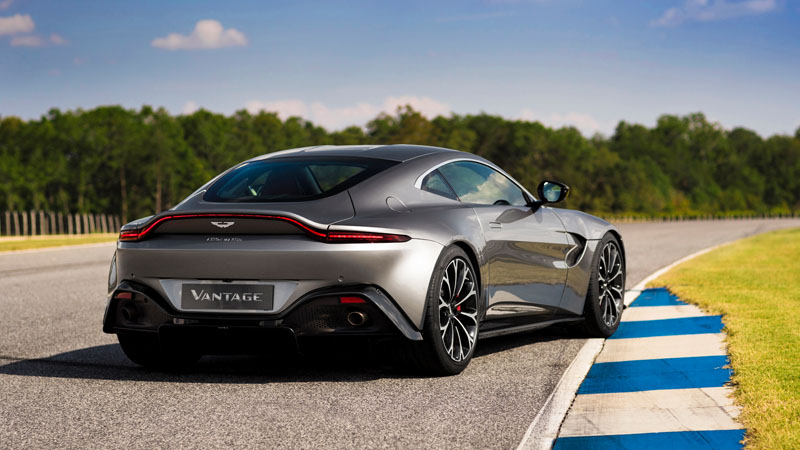 Aston Martin Vantage — фото 4